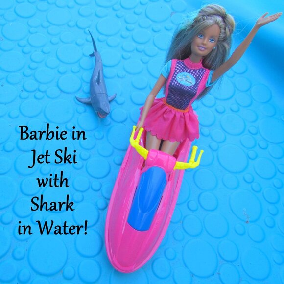 BARBIE + JET SKI + SHARK, CLOTHES, 1978 TAN BARBIE w BEAUTIFUL STREAKED HAIR EUC - Picture 1 of 12